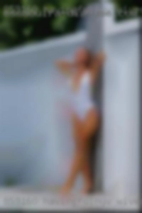 HavingfuinYV wives naked
